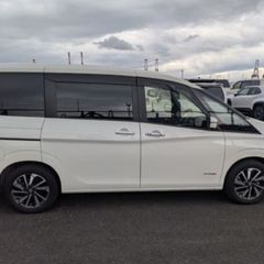 2020 Nissan Serena 8 Seater 2L Excellent Condition