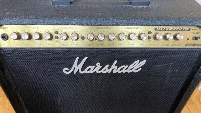 Marshall Valvestate VS100 Combo