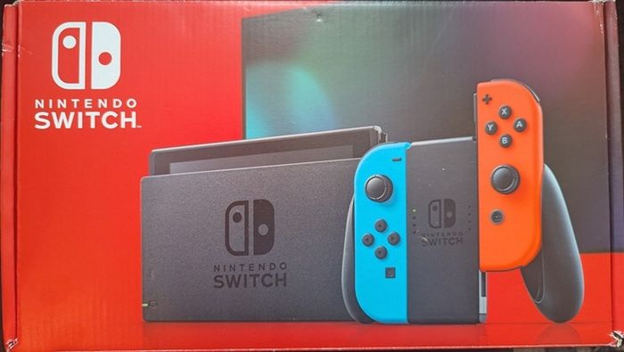 Nintendo Switch 32GB BOXED