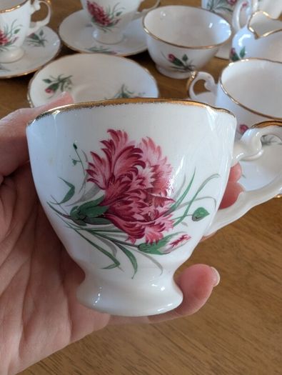15pc Vintage Tuscan Fine Bone China Set (1947)