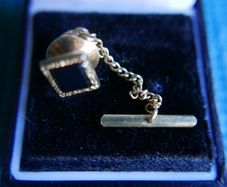 Vintage Alaska Black Stone Tie Pin