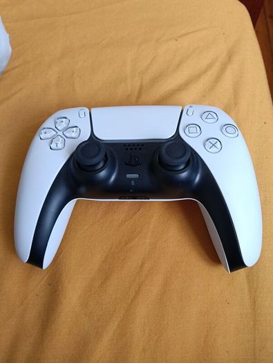 PlayStation 5 Slim 1TB with Disc Drive