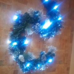 New in box light up christmas 6ft heavy flocked decorated garland with built in colour  changing lights
