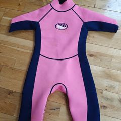 Kids short wetsuit size 10-11