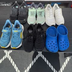 Trainers 5 pairs and 1 crocs 35euro for everything