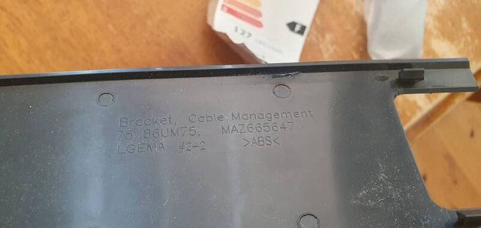 brand new stand for LG 75ur81006lj