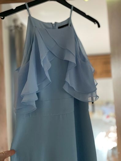 Stunning sky blue maxi dress. Size 6-8