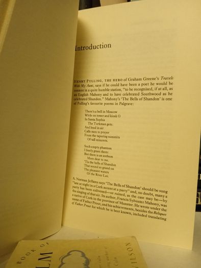 Poets of Munster: An Anthology Edited by Sean Dunne (GT577)