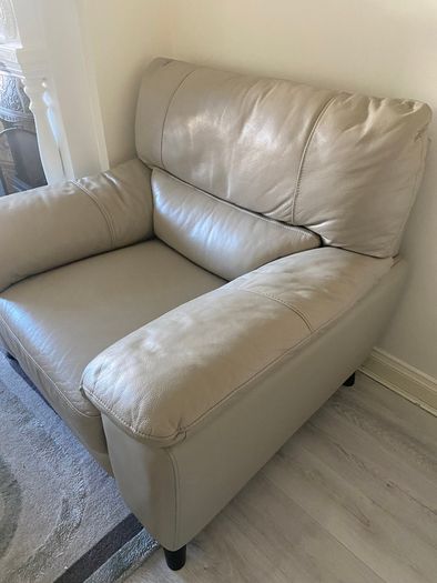 Armchair Ez living