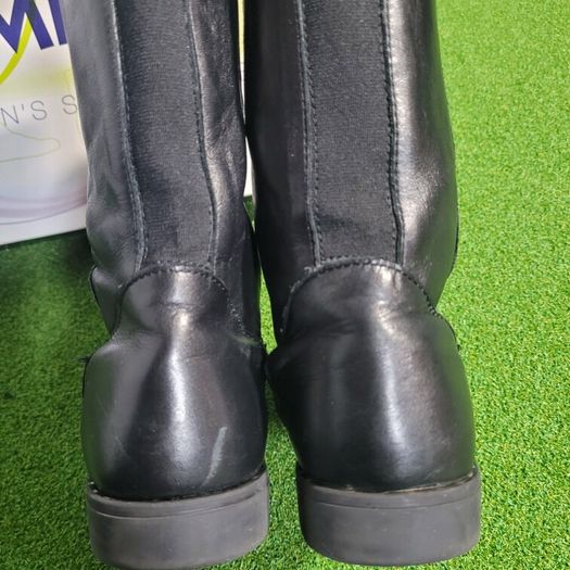 Girls Spring/Autumn Boots PRIMIGI 13.5 UK - 33