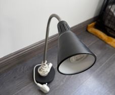 Table lamp