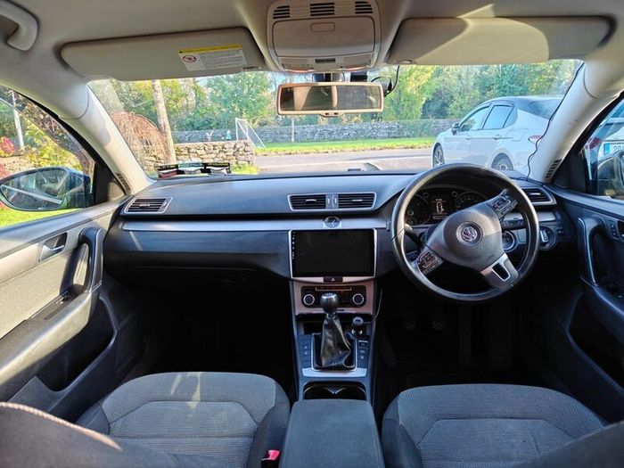 Volkswagen Passat 2011