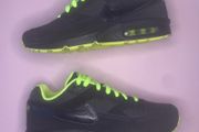 Get 1 of 1 Worldwide Nike BW