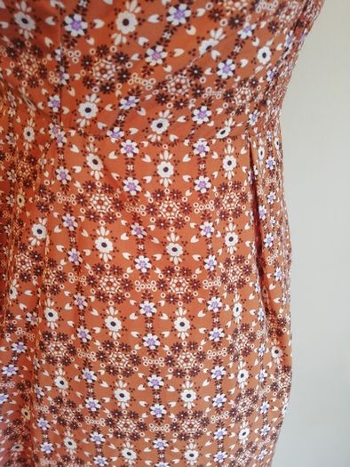 Ladies Mizzelle Floral Top Size 8 New Without Tags