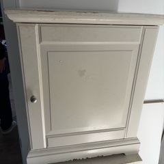 bedside lockers