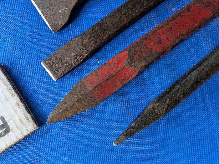 4 Masons Chisels