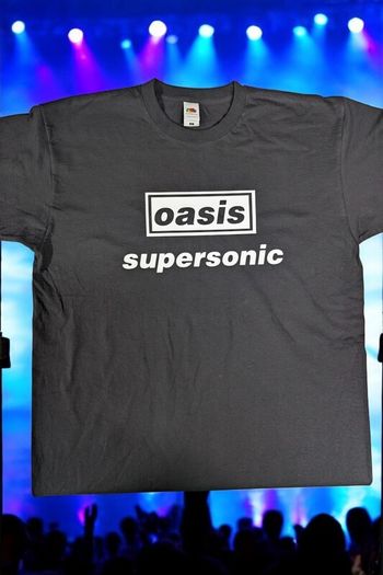 Oasis supersonic Tshirt Multiple sizes available SMALL-XXXL