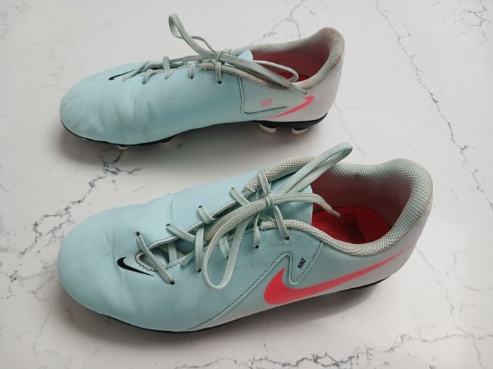 Nike Phanthom football boots