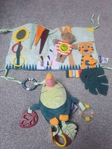 Baby toys