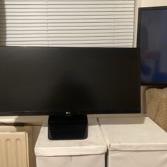 LG 29" UltraWide IPS Monitor