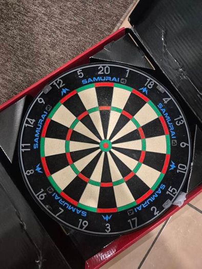 Plasma Dartboard Light + Phone Holder