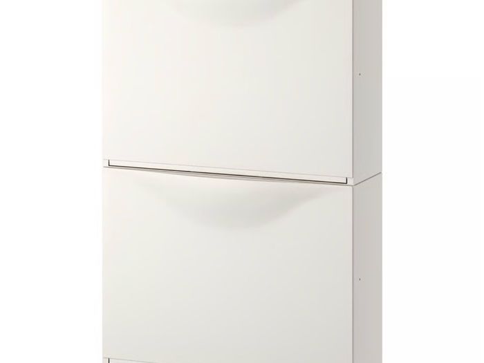 Shoe cabinet