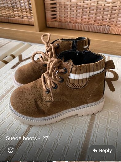 Boys boots