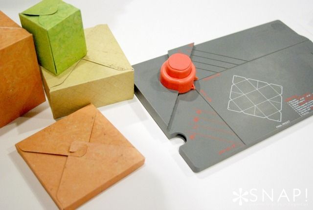 We Are Memory Keepers - Gift Box Punch Board