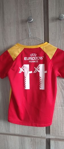 Limited edition 8 years old Spanish t shirt football soccer