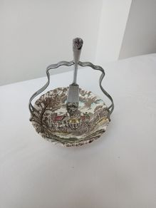 china and dinnerware