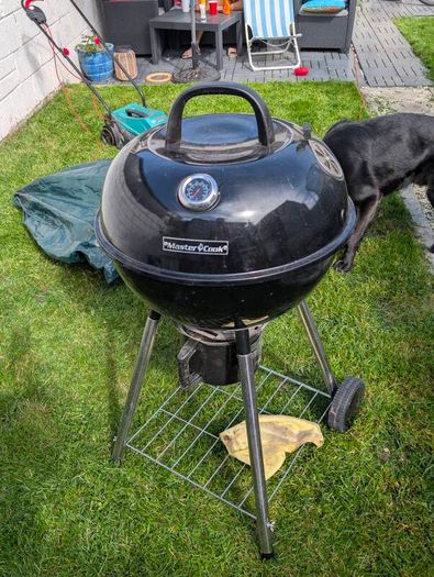 Master Cook Charcoal Kettle BBQ 57 cm