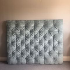 headboard