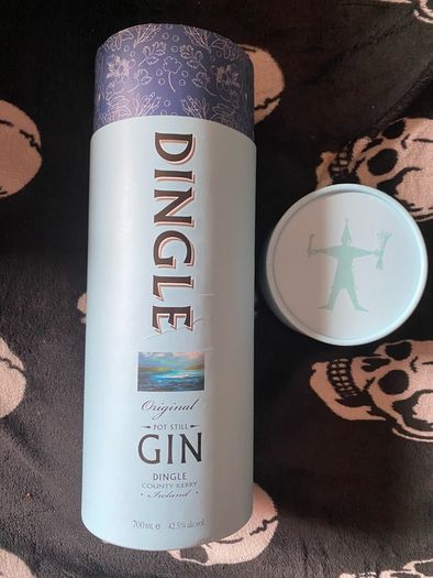 Dingle gin empty Box