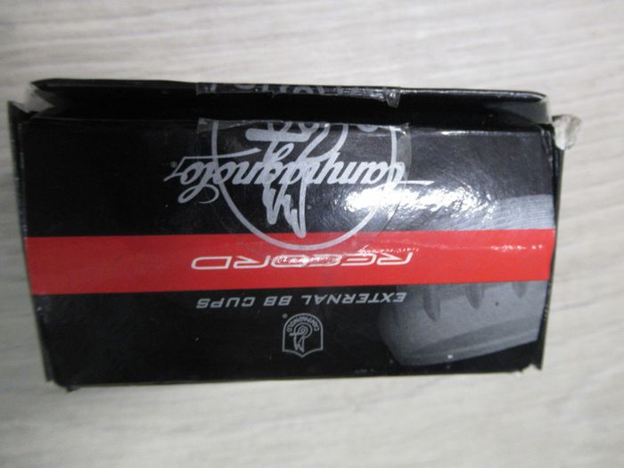 Campagnolo Record Ultra Torque Bottom Bracket cups