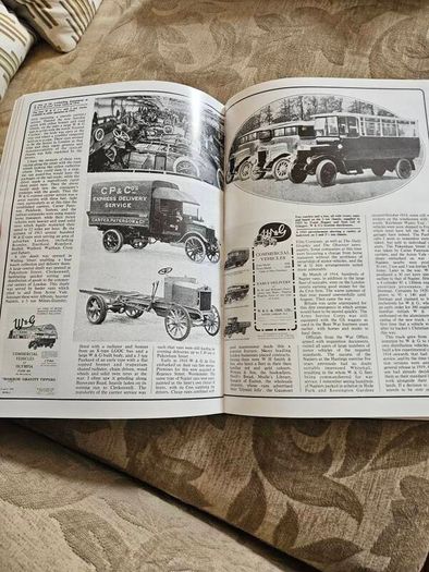 Vintage Lorry Annual By Nick Baldwin.  First Edition 1979 Large Volume Hardback With Dustjacket In Good Condition.  See Photos For Same.