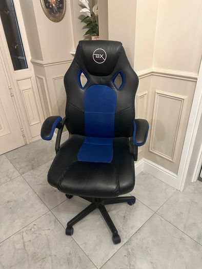 gaming chair