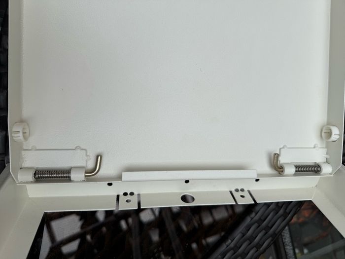 2 Nr Metal Access Panal