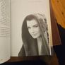 Mna Na Heireann. Womwn Who Shaped Ireland. Bynicola Depuis. First Edition Hardback With Dustjacket In Good Condition.  See Photos For. Image 9