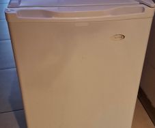 under counter fridge with small freezer