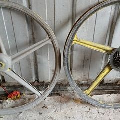 bike wheels