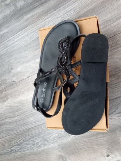 Women's Embellished Thong Leather Sandal.