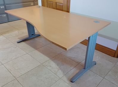 Maple Wood Office Desks