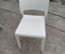 arper Juno 02 dining chairs