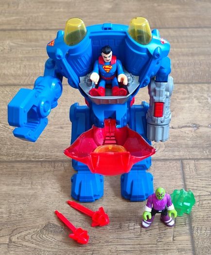 IMAGINEXT Batman Robo Batcave PlaySet with Batman Robot and  Superman Robot