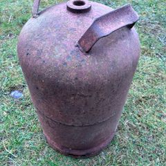 Empty Gas cylinder