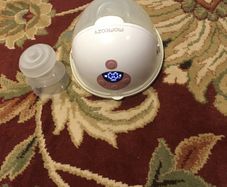 Momcozy Single Breast Pump