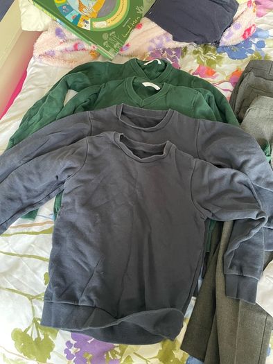 School uniform 5-6yrs