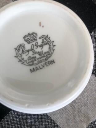 Royal grafton Malvern sugar bowl