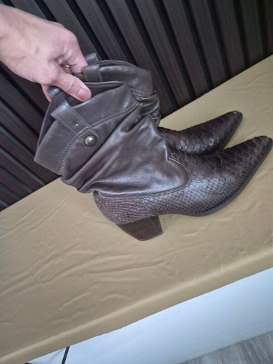 Cowboy boots. Coachella look. Fits UK 3.5- 4