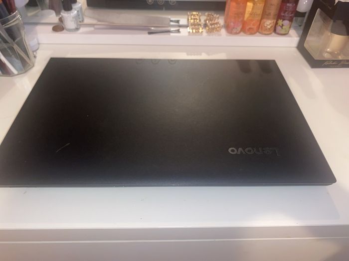 Lenovo Laptop Windows 10 Fully Working With Charger